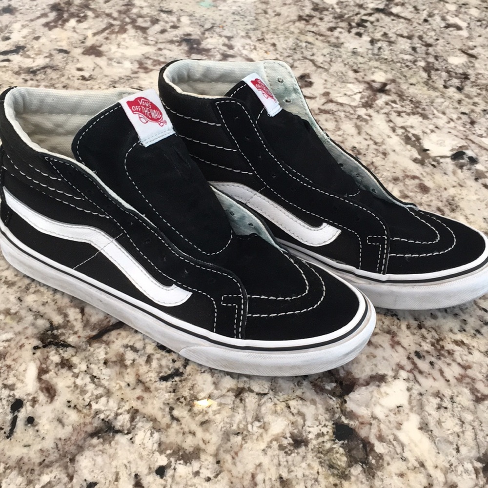 Vans off the Wall high top black suede. Size 6.5.